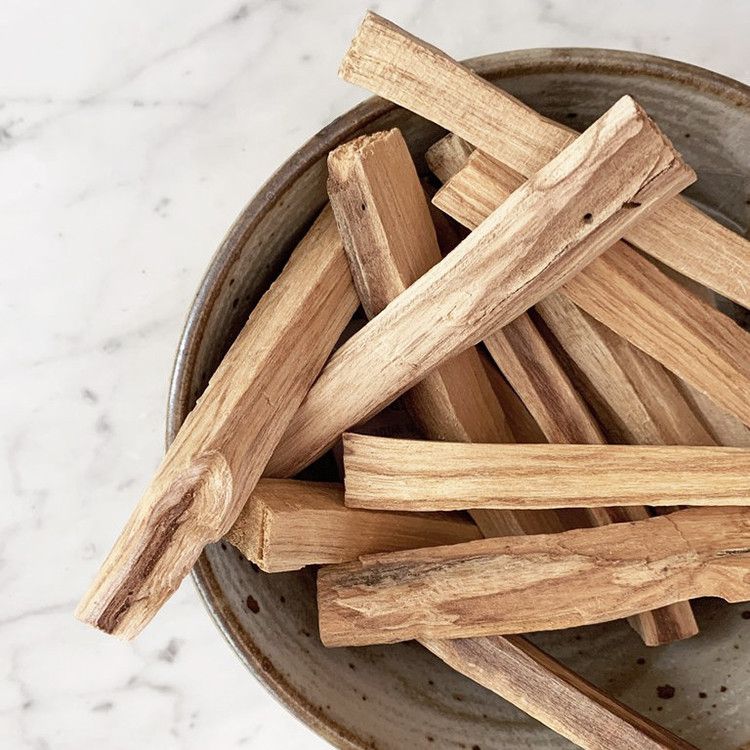 Raw Palo Santo Smudging Sticks (100g)